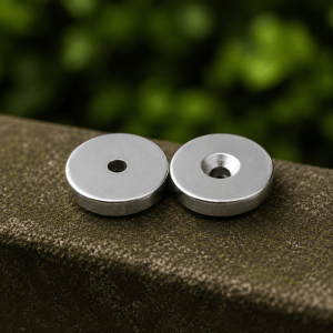 Liten stark magnet